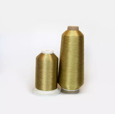 Eleve cada puntada: hilo de bordar metálico al por mayor diseñado para fabricantes de prendas de vestir de gran volumen